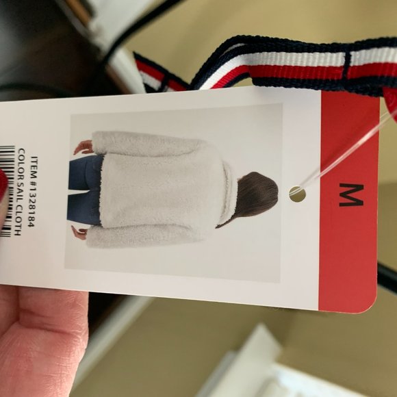 NWT Tommy Hilfiger Zip Faux Fur Zipped Jacket (warm for winter months) - Picture 8 of 16